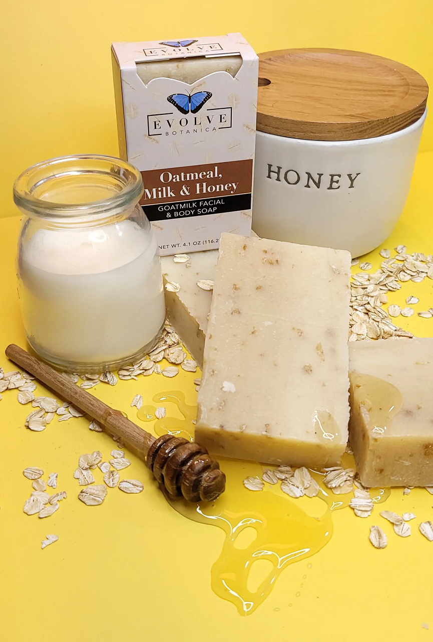 Standard Soap - Oatmeal Milk & Honey (Goatmilk Facial & Body Soap)